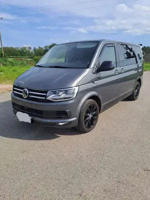 Volkswagen T6 Multivan DSG Kurz Edition