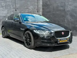 Jaguar XE Portfolio*GARANTIE*TÜV NEU*SPUHALTE*TOTWINKEL