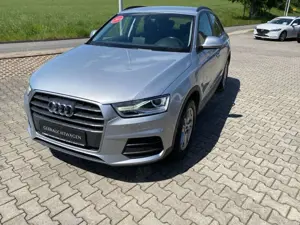 Audi Q3 Q3 Diesel 2.0 TDI/ Sehr sparsam/ Sitzheizung