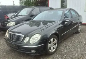 Mercedes-Benz E 240 E-Klasse Avantgarde / Benzin / Gas / Automatik / Verkauf Für den Export !!!