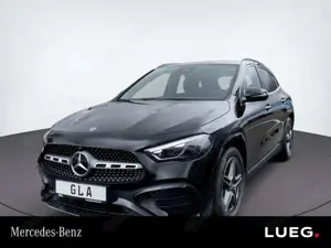 Mercedes-Benz GLA 200 AMG+AHK+MULTIBEAM+RÜCKFKAM+LENKRHZ+EL HK
