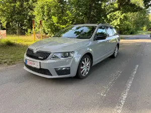 Skoda Octavia Octavia Combi 2.0 TDI (Green tec) RS
