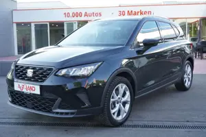 SEAT Arona 1.0 TSI FR LED Navi Sitzheizung PDC USB