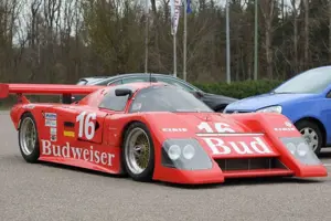 Porsche 962