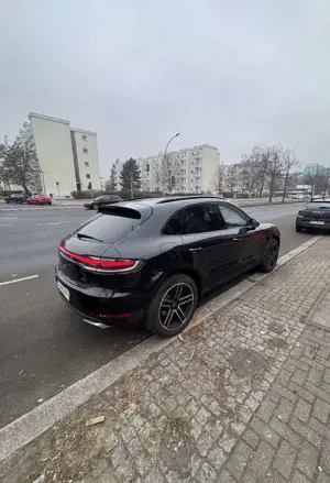 Porsche Macan Basis