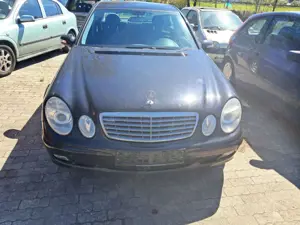 Mercedes-Benz E 220 E-Klasse Diesel CDI Automatik Avantgarde