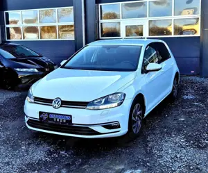 Volkswagen Golf Sound Start-Stopp, Standheizung, ACC, PDC