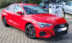 Audi A3 A3 30 TFSI Limousine advanced Sline VC 18 Zoll