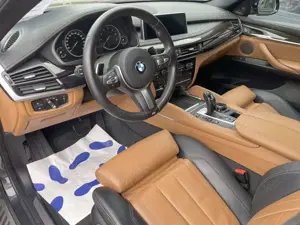 BMW X6 xDrive 50 i M/ Voll / 1. Hand /Scheckheft BMW