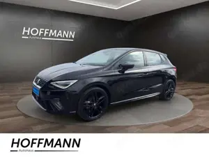 SEAT Ibiza 1.0 TSI DSG FR Black Edition LED+CAM+Navi