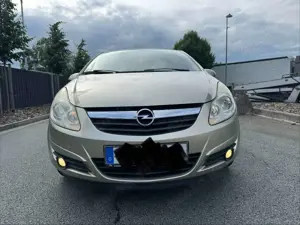 Opel Corsa 1.2 16V Sport