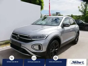 Volkswagen T-Roc Black Style 1,5 TSI DSG*AHK*ACC*MATRIX-LED*SHZ*PDC