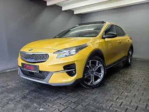 Kia XCeed 1.4 LAUNCH EDITION, PANO, AUTOM, ACC, R-KAMERA