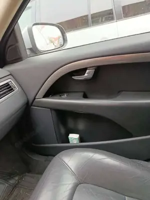 Volvo V70 V70 2.0 Momentum