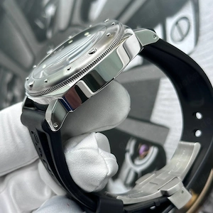 Panerai Luminor Submersible Stahl 44 mm.