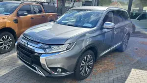 Mitsubishi Outlander Diamant Edition+ 2WD Automatik