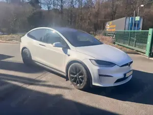 Tesla Model X Model X Plaid