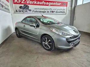 Peugeot 207 CC Cabrio-Coupe Roland Garros