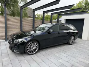Mercedes-Benz E 400 4Matic T, AMG, Massage, Multibeam, Widescreen