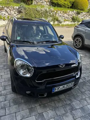 MINI Cooper S Countryman