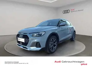 Audi A1 30 TFSI S line LED CarPlay 17"