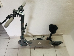 OOK-TEK E-Scooter mit Sitz 20 km h Reichweite 30 km