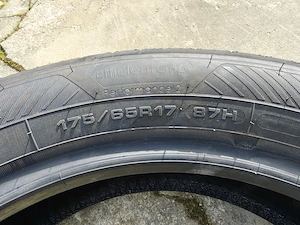 Biete Goodyear Sommerreifen Satz