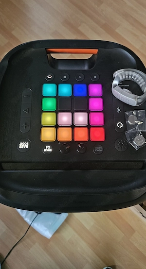 JBL1000 Partybox 