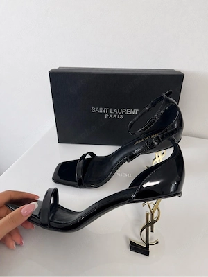 Yves Saint Laurent Paris High Heels