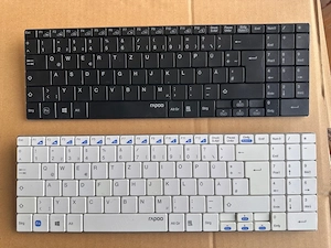 Tastatur in weiß bluetooth mit Metall Basis