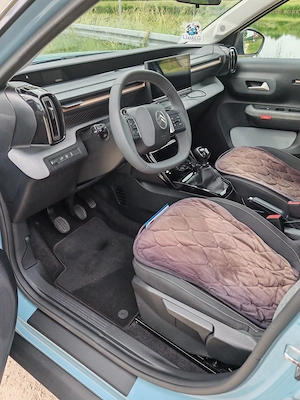 Citroen C3 Aircross Turbo 100 YOU mit PLUS-Paket, JW, KD neu, 13,5 tkm  Bild 5