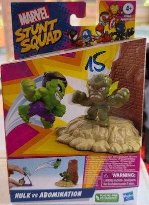 Hasbro Stunt Aqud Hulk vs Ambination