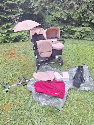 Bugaboo Donkey   Zwilings-oder Geschwisterwagen.