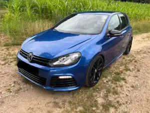 Volkswagen Golf R 2.0TSI 4Motion R
