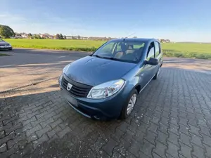 Dacia Sandero 1.4 MPI TÜV CarPlay Service neu