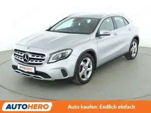 Mercedes-Benz GLA 180 Urban Aut.*LED*NAVI*TEMPO*CAM*PDC*SHZ*KLIMA*