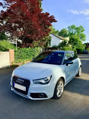 Audi A1 Audi A1 Sportback 1.4 TFSI S-tronic S-Line Panoram
