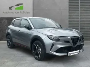 Alfa Romeo Junior Ibrida 1.2 VGT 48V-Hybrid  Speciale