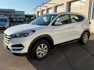 Hyundai TUCSON 1.6 Classic / Navi / WR / AHK