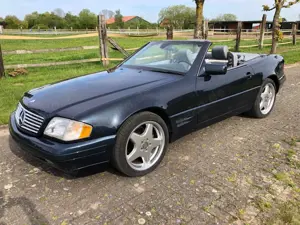 Mercedes-Benz SL 500 AMG Felgen , Tüv neu, Leder , sauber , blauschwarz