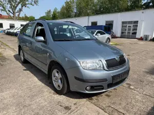Skoda Fabia Combi 1.4, Scheckheft, 1. HAND, TÜV NEU