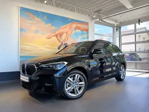 BMW X1 xDr. 25 e M SPORT KAM+HUD+AHK+PANO+LEDer+AL