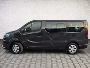 Renault Trafic Blue dCi 150 EDC Life Bild 3