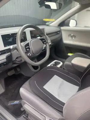 Hyundai IONIQ 5 Basis Elektro Bild 3