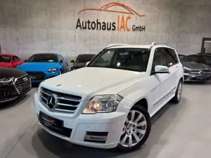 Mercedes-Benz GLK 300 /PDC/4-MAT/NAVI/SHZ/MEMORY/TEMPOMAT/KLIMA