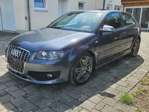 Audi S3 2.0 TFSI quat 1.H.unfallfrei, neuw. Vollausst