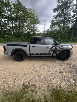 Dodge RAM Sport DEUTSCHES FAHRZEUG aus 2.Hand