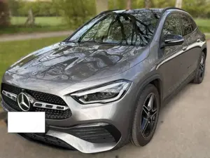 Mercedes-Benz GLA 200 GLA 200 7G-DCT AMG Line