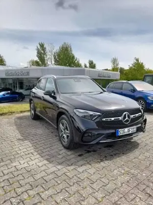 Mercedes-Benz GLC 220 d 4 m AHK / SHZ / Distronic / LHZ