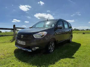 Dacia Lodgy Lodgy TCe 130 GPF Stepway Plus